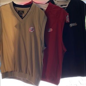 Sleeveless Golf Vest